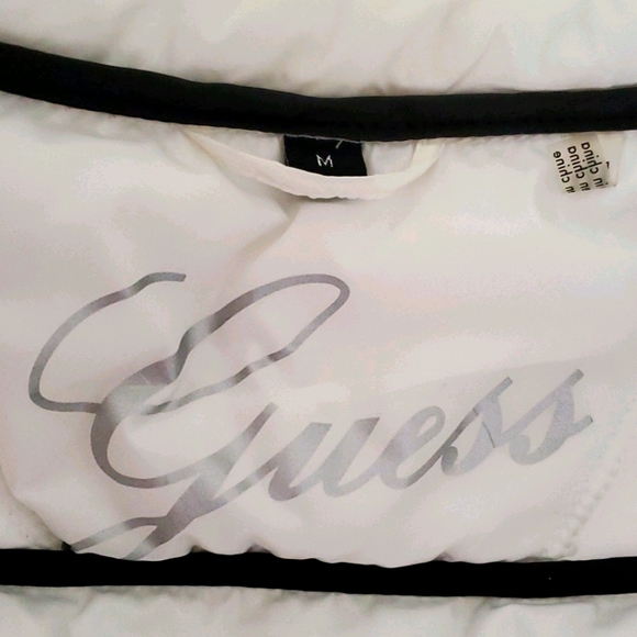 GUESS White Puffer Jacket M NWOT - Picture 12 of 16